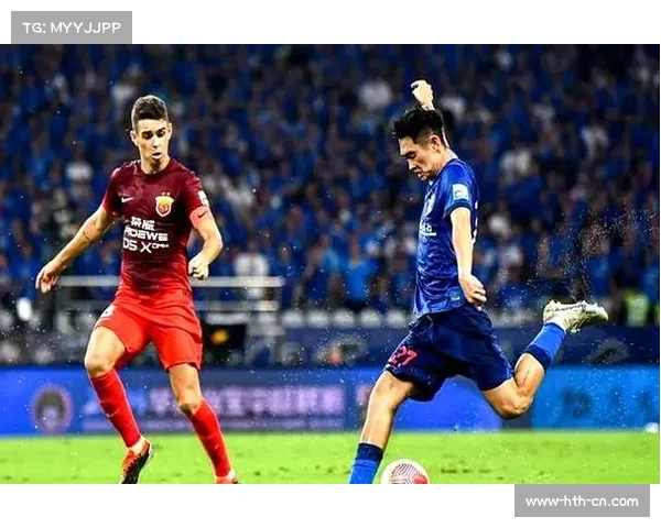 申花边后卫陈晋一位置前移 左路进攻发动机角色凸显 申花边后卫陈晋一位置前移 左路进攻发动机角色凸显