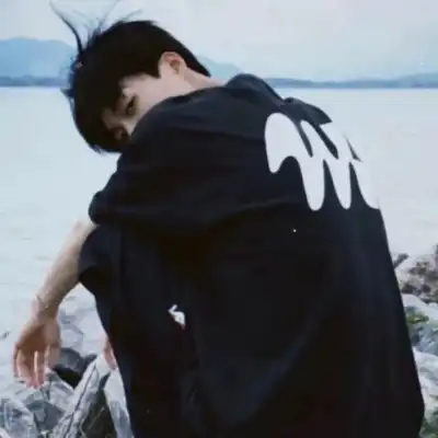 龚荻